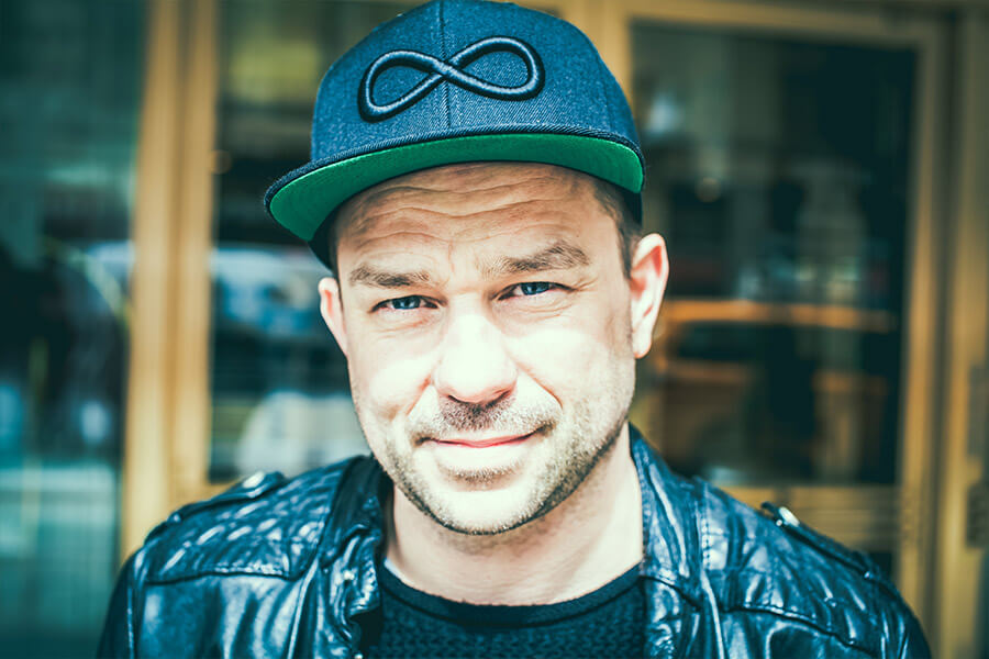 Christian – Porträt 1, zur Fotostrecke